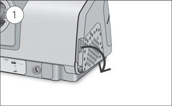 Skifting av luftfilteret: 1. Åpne luftfilterdekselet og ta ut det gamle luftfilteret. Luftfilteret kan ikke vaskes eller brukes på nytt. 2.