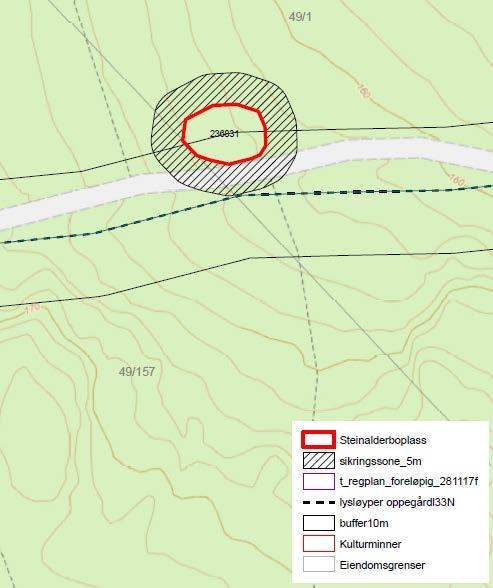 Steinalderboplassen ved eksisterende turvei Ødegården-Åsland, som ble registrert i desember 2017, ligger på nordsiden av turveien, tett inntil.