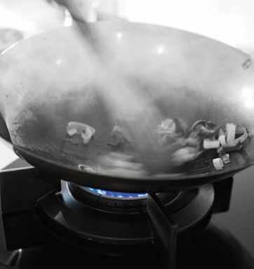 Den mest effektive wok-brenneren på markedet Fusion Volcano wok-brenneren skiller seg fra de fleste wokbrennere.