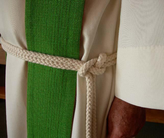Slike kjoler og ulike topper finnes i bomull, bomull/polyester eller elastisk bomullstretch (trikå) og kan kjøpes fra nettfirmaer i Norge og Sverige.