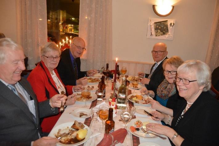 Vellykket julebord på Øvre Søndag den 3. desember avholdt HLF Øvre Romerike sitt tradisjonelle julebord.