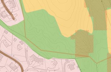 Kommuneplan Hurdal kommune, utredninger 79 Tema: Landbruk og jordvern Tiltaket vil berøre 2,2 daa dyrkbar jord og 6 daa skog. Skogen er av god bonitet, G17.