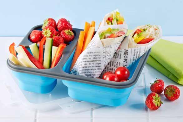 Hvis du alltid legger ved litt frukt, bær og grønnsaker i matpakken blir maten mer fargerik og fristende og det blir også enklere å