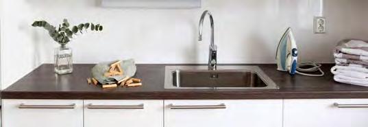 De rustfrie vaskene har en tradisjonell, men moderne design, og passer sammen med alle slags