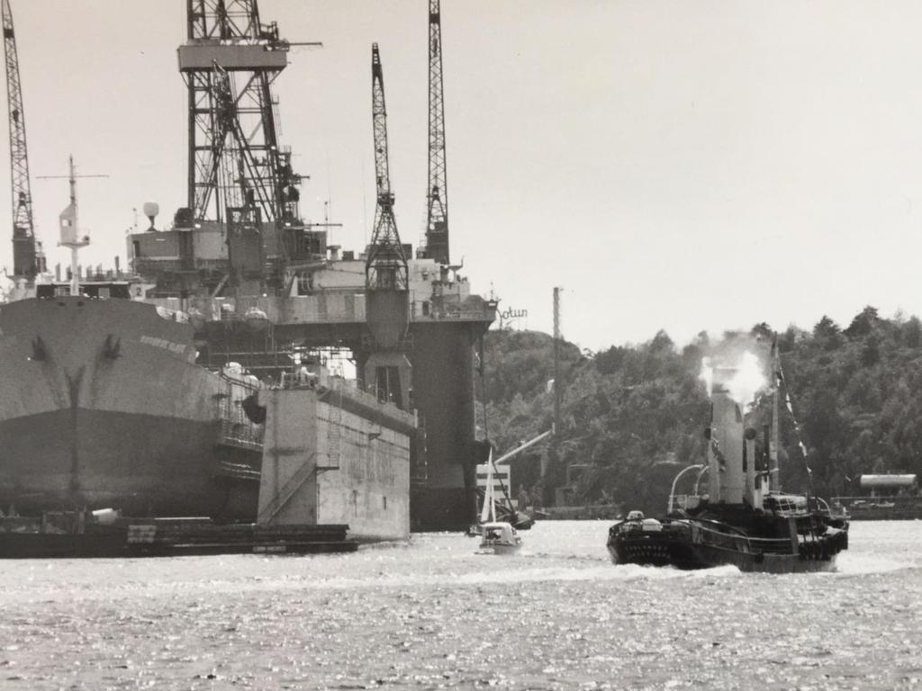 Etter driftstiden I 1983 ble Forlandet kjøpt av Carl Fr. Thorsager og Jon Schrøder for til sammen én krone. Prisen ble betalt i form av to femtiøringer fra Forlandets byggeår 1921.