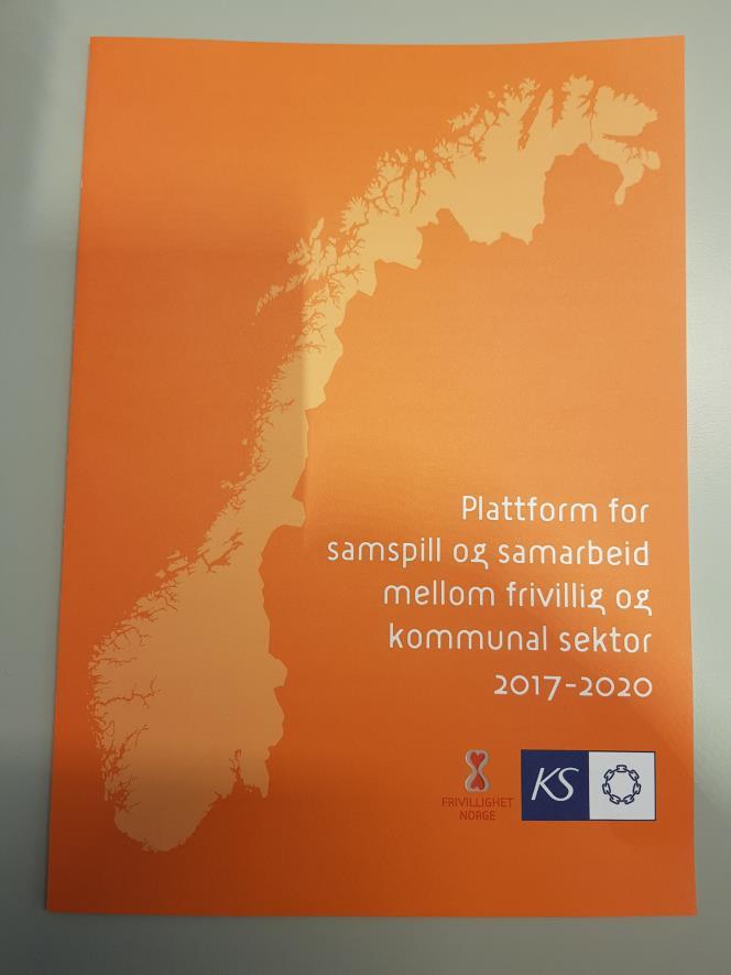 Plattform 2017-2020 PLATTFORM FOR SAMSPILL OG SAMARBEID KS og Frivillighet Norge har en plattform for samspill og samarbeid Formålet med