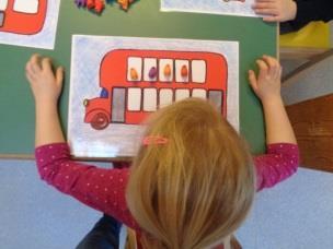 Mandag deles Froskane i fireåringene (Romlingan) og femåringer (Skoleklubben).