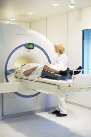 Magnetic resonance tomography (MR) A magnetic field is applied Advantage: non-invasive Disadvantages: Intravenous contrast agents, costs, avaliability Highly accurate