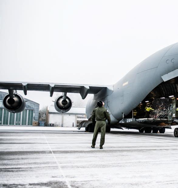 7 VEDLEGG TIL ÅRSRAPPORTEN ( LOGISTIKK ) Et C-17 Globemaster