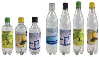 330 ml eller 500 ml. Naturlig vann uten kullsyre, og vann med kullsyre med tilsatt økologisk fruktjuice med smak av eple eller pære.