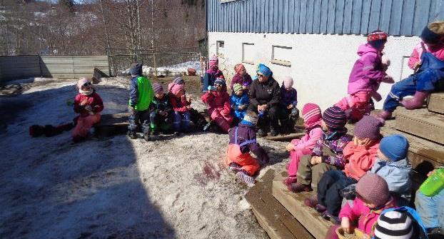 Tigergutt Barnehageåret 2018/2019 på Tigergutt vil vi være en barnegruppe på 28 barn i alder 3-6 år. Gruppa er fordelt på Førskolebarn som er 12 barn og Petter Sprett med 16 barn.
