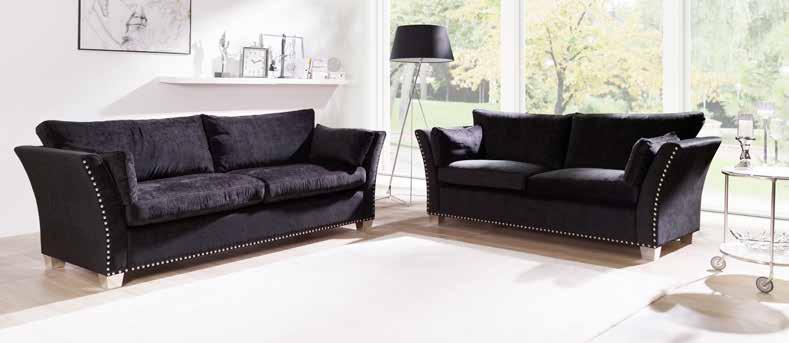 070,- CARNELLA 3+2 SETER Stor og flott sofa med fantastisk sittekomfort.