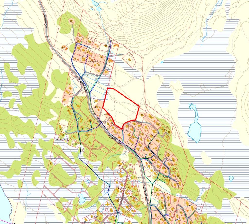 FV51 har en vegbredde på 7,1m med en kjørebanebredde på 6,1m. Det planlegges internt vegnett til hyttene. Internt vegnett planlegges bygget i henhold til kommunale krav til veg.