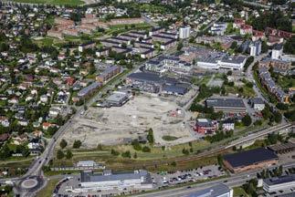 12 223 mill. kroner (10 749 mill. kroner netto). OBOS med samarbeidspartnere har kjøpt eiendommen OBOS Forsikring og aksjer i Finn Eiendom er solgt med en samlet gevinst på 117 mill. kroner. Lade Teknopark med naboeiendommer i Trondheim.