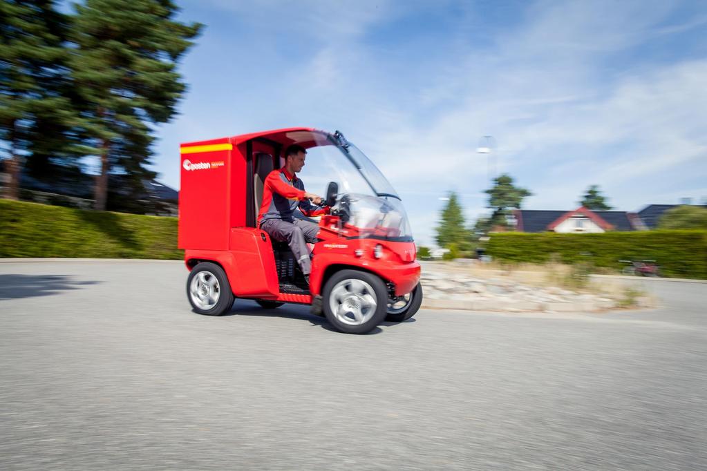 Det andre var et effektivt distribusjons kjøretøy for små pakker, post, avis, dm,