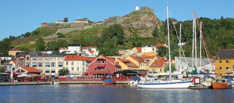 The Halden canal and the various lakes in the area are very well-situated for canoe trips.