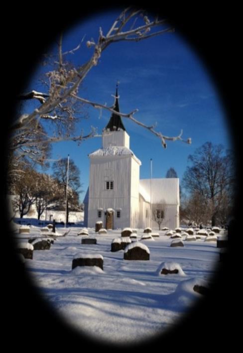 Årsmelding for Sannidal menighet år 2017 ANSATTE Ansatte i menigheten har vært: Michael Wohlenberg - sokneprest Robert Czyz - organist Palmar Moltu kirketjener og kirkegårdsarbeider Kari Skarvang