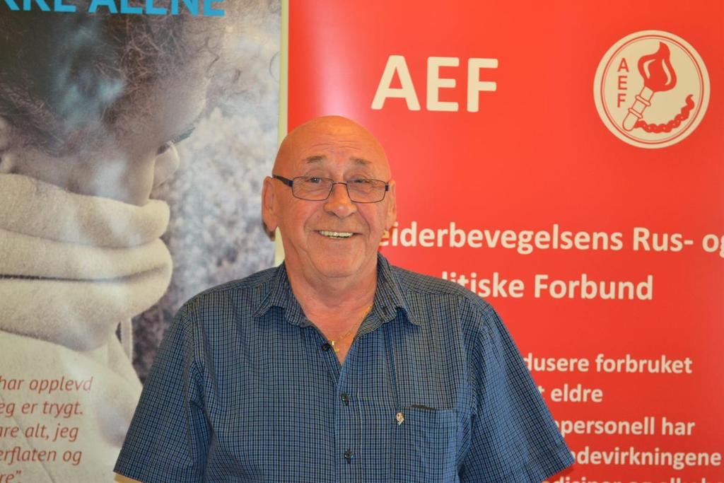 Nå tar Øyvind Ur over og vi ønsker Øivind hjertelig velkommen. En ytterligere presentasjon av Øivind finner du i denne utgaven av AEF-info. Rekordpåmelding til leirene!