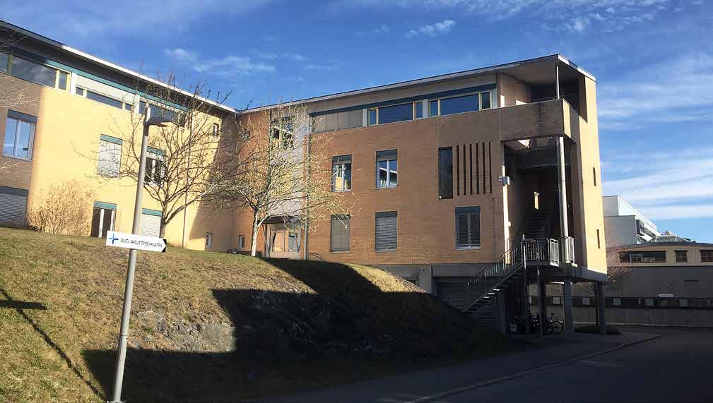 Besøk i 2017 37 Akershus universitetssykehus, avdeling akuttpsykiatri 2. 4. mai 2017 Avdeling akuttpsykiatri er en del av sykehusets divisjon psykisk helsevern.