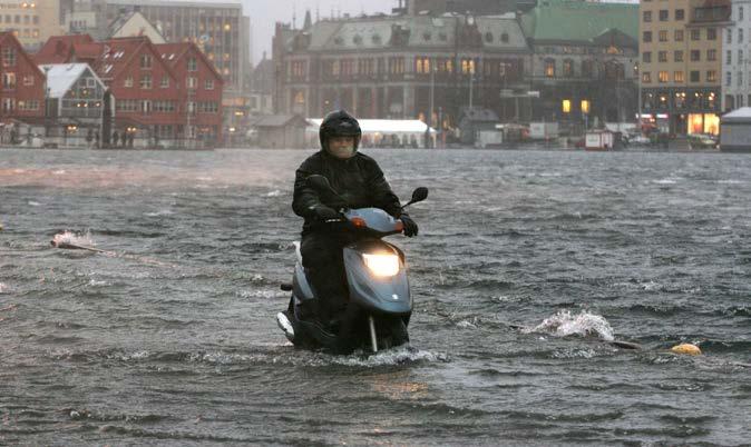 Ekstrem vannstand Ekstreme høyder av havnivå opptrer som regel i forbindelse med stormflohendelser Har gjort statistiske beregninger av returnivåer for ulike gjentaksintervaller Returnivået (over