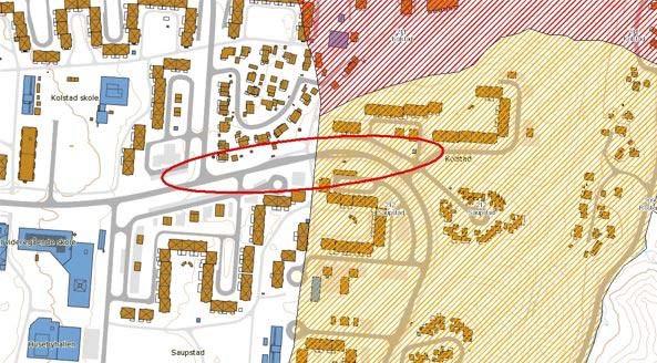 havavsetninger som leire og silt, og at stasjonen til sentrum ligger på torv og myr. Det er registrert torv i grunnundersøkelser i området. Det er ikke registrert torv i boringene nærmest vegen.