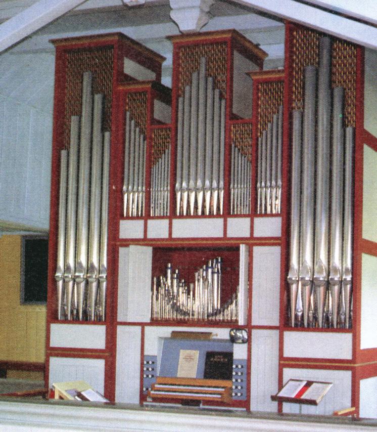 Tynset, Tylldalen og Kvikne Fig. 14b Det nåværende orgel i Alvdal kirke, bygd av Bruno Christensen & sønner i 1980. (Foto: forfatteren).
