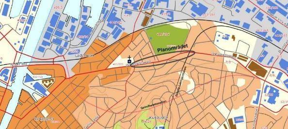 Figur 1: Kart over området, planområdets beliggenhet markert med ring. Tidligere vedtak og planpremisser I kommuneplanens arealdel 2012-24 er Innherredsveien avsatt til fjernveg/kollektivåre.