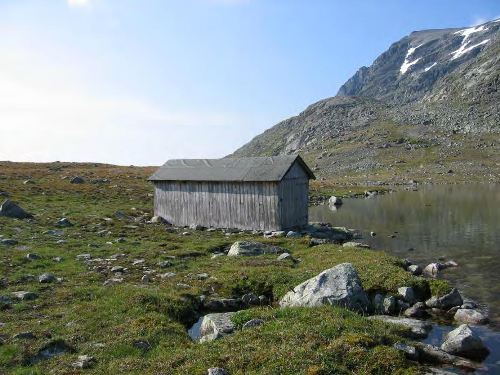 Dokumenter??.09.2016: Søknad fra Ola John Brækken og Eva Marit Nordlie, Lesja, om å rive gammelt naust og sette opp nytt ved Indre Kjelsungvatnet i Dovrefjell-Sunndalsfjella nasjonalpark. 26.09.2016: E-post fra Lesja kommune til Lesja fjellstyre, Statskog og Dovrefjell nasjonalparkstyre Oversending av søknad for behandling.