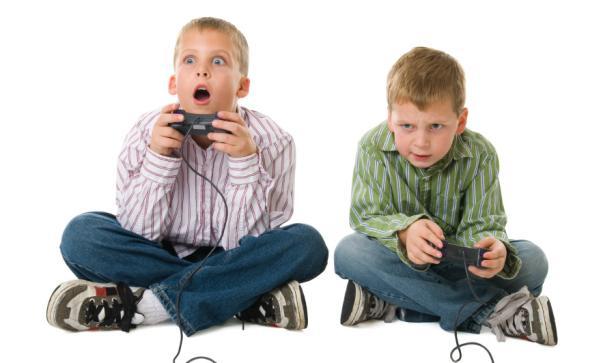 Årets nysgjerrigper 2010 Prosjekttittel: Hvorfor spiller barn så mye dataspill?