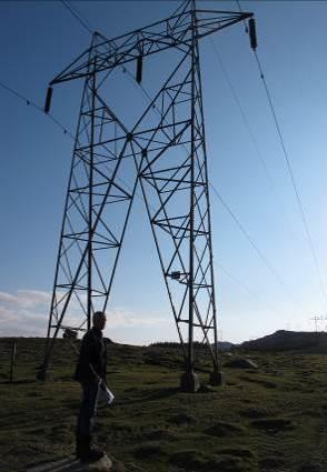 K r a f t l i n j e r, t r a f o o g n e t t Konsekvensutredning 420 kv Høgsfjorden-Stokkaland Statnett SF Statnett SF Kontaktperson: Intern Ragnhild Heimstad, tlf: 91 51 99 81 Multiconsult har den