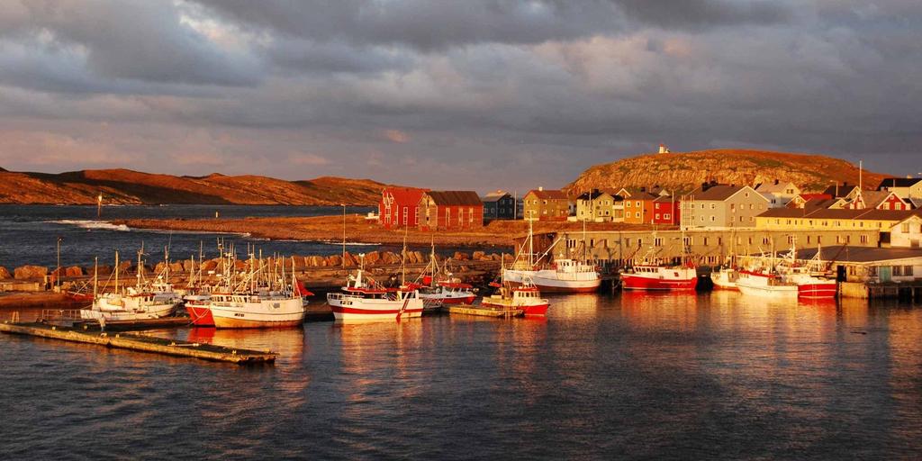 Vardø porten til nordøstpassasjen Vardø har det beste utsiktspunktet mot norsk - russisk Arktis og Nordøstpassasjen.