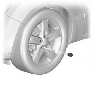 Hjul og dekk FORSIKTIG Ikke monter aluminiumsfelger med hjulmutre beregnet på stålfelger.