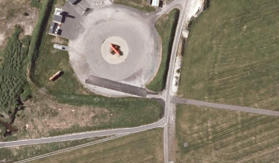 (0-10 cm) 0 20 40 60 Meter Stavanger lufthavn Sola (ENZV) Oversiktskart Jord og sediment BØF 2 OV-V-120 (0-10 cm) OV-V-90 SJ17 SJ9 GF (220-230 cm)