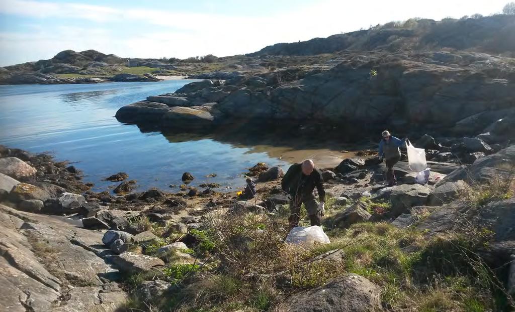 I 2017 ble det etablert mottak av avfall fra strandrydding på tre av RfDs gjenvinningsstasjoner.