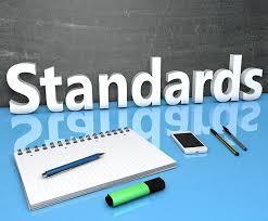 Hva er en standard? En standard er et dokument som angir krav til produkter, tjenester og / eller prosesser, legge ned sine nødvendige egenskaper.