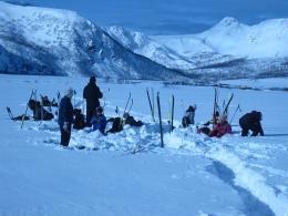 på en tur på ski til Marta-holla, så til Ånesvatnet.