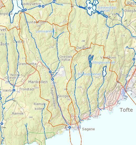 Figur 1: Lokalisering av Oredalen deponiområde (gul oval). Rød streker er nedbørfelt og blå streker er elver.