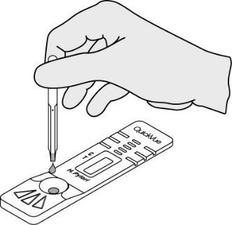 Tilsett 1 KAPILLARRØR med FULLBLOD fra fingerstikk til den runde prøvebrønnen på testkassetten. Testkassetten skal ikke flyttes før analysen er ferdig og klar for tolkning.