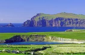 Vi kjører turistruten Ring of Kerry - en del av Wild Atlantic Way, som med sin