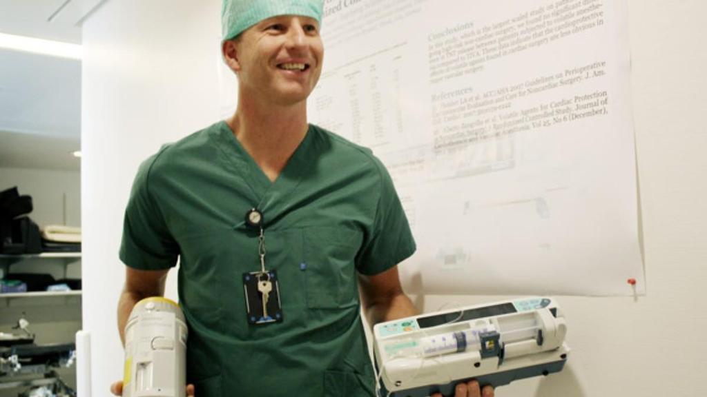 Kapasitet og kompetanse Til nå bedre tilgang på anestesisykepleiere enn legespesialister Legene arbeider mange andre steder
