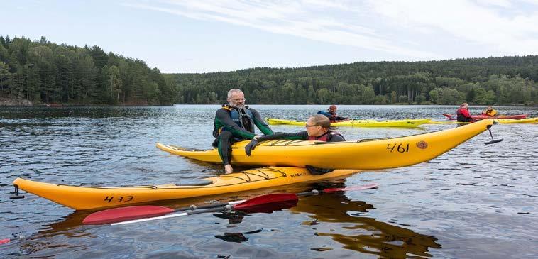 Samtidig hadde klubben åpent for klubbens medlemmer. Området var også åpent for badende og turgåere.