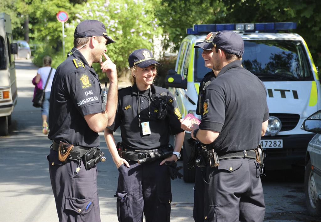 ERFARINGER OG TILTAK FOR Å HINDRE KRITIKKVERDIGE FORHOLD / 25 verden), men også små lokale organisasjoner.