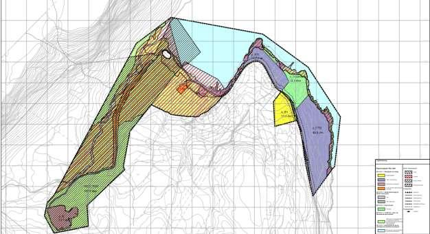PLANBESKRIVELSE 9 (41) Figur 2: Planavgrensning i reguleringsforslag 4. PLANPROSESS Lyngen kommune utlyste konkurranse om reguleringsplanlegging våren 2014, og Rambøll fikk oppdraget.