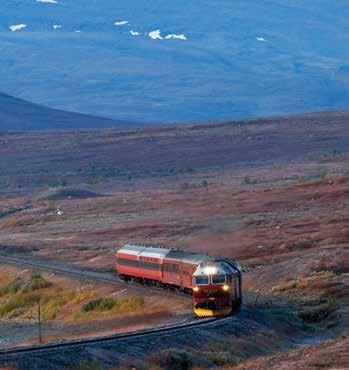 no for bestilling av flyreiser. Med tog: Nordlandsbanen strekker seg fra Trondheim til Bodø. Turen fra Trondheim tar ca 5 timer til Mosjøen og 6 timer til Mo i Rana.