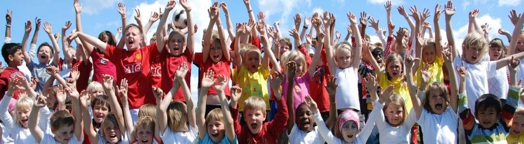 Når omvisningen er over vil vi prøve å finne noe du kan gjøre enten inne på basen eller ute. Hver dag klokken 10.00 vil vi ha en felles samling for alle skolestarterne (2. 4.