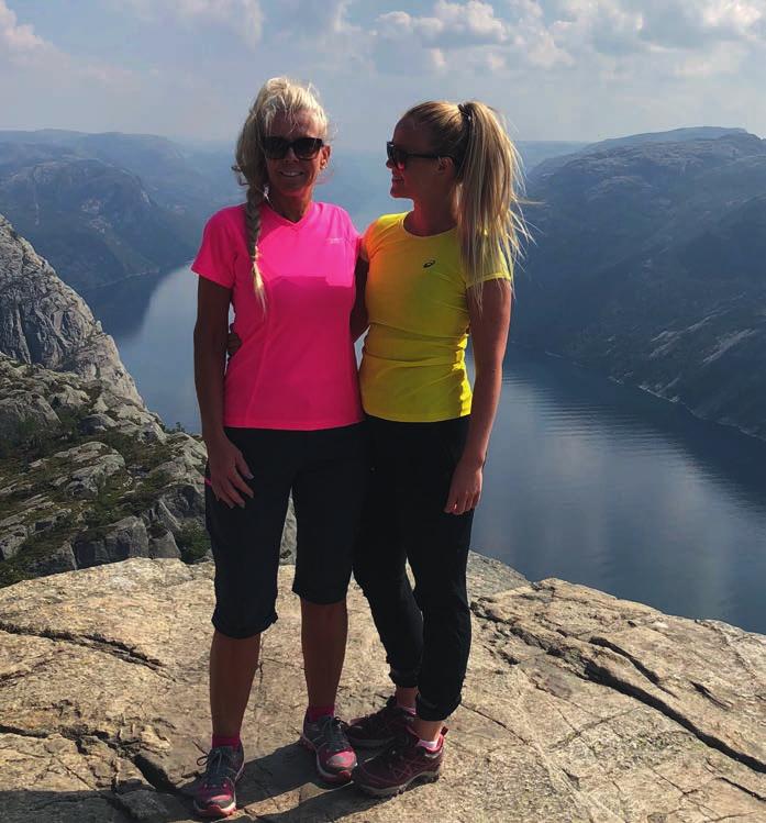 Preikestolen er blant de mest kjente turistmålet i landet, med en rekke topprangeringer internasjonalt, blant annet av CNN. I 2015 var det 270 000 personer som hadde tatt denne turen.