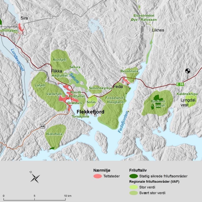 Lister Utredningsområdet innenfor Lister er hovedsakelig tynt befolket med unntak av Flekkefjord og omegn. I tillegg ligger tettstedene Feda og Sira innenfor utredningsområdet.