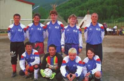 Fotball har blitt en viktig del av samisk identitetsforvalting blant de unge. Her fra DSJ sitt arrangement Hellemo-cup.