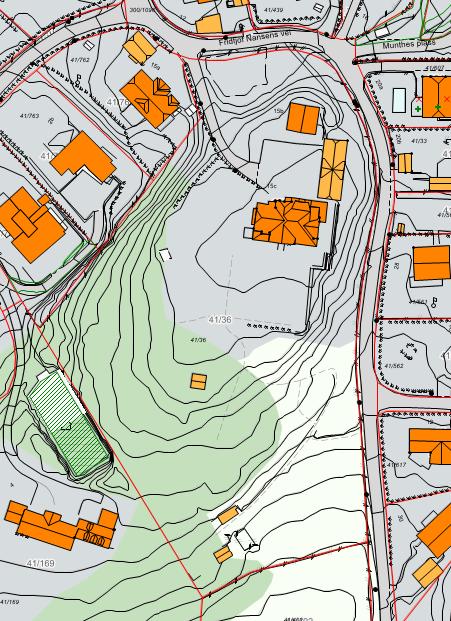 april 2018 ønsker kommunestyret at innspillet høres. Parallelt med kommuneplanprosessen pågikk en detaljregulering for det samme området, med oppstart høsten 2016.