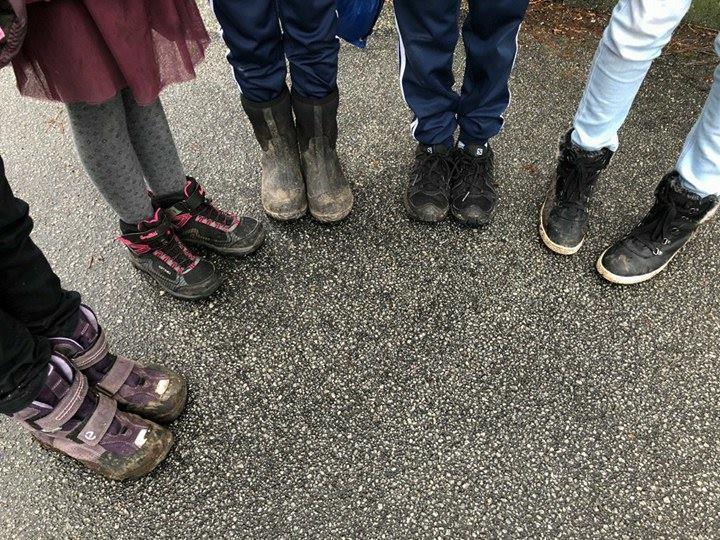 Å være venner, å holde hender er sånn at